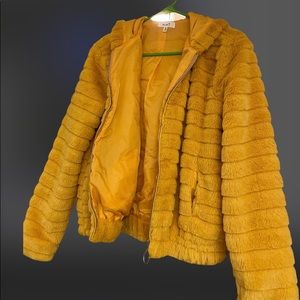 Love J | Bright yellow faux floffy coat | Size S